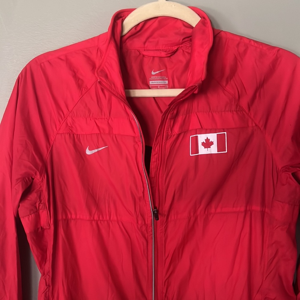 Nike jacket CANADA - Picture 4 of 9